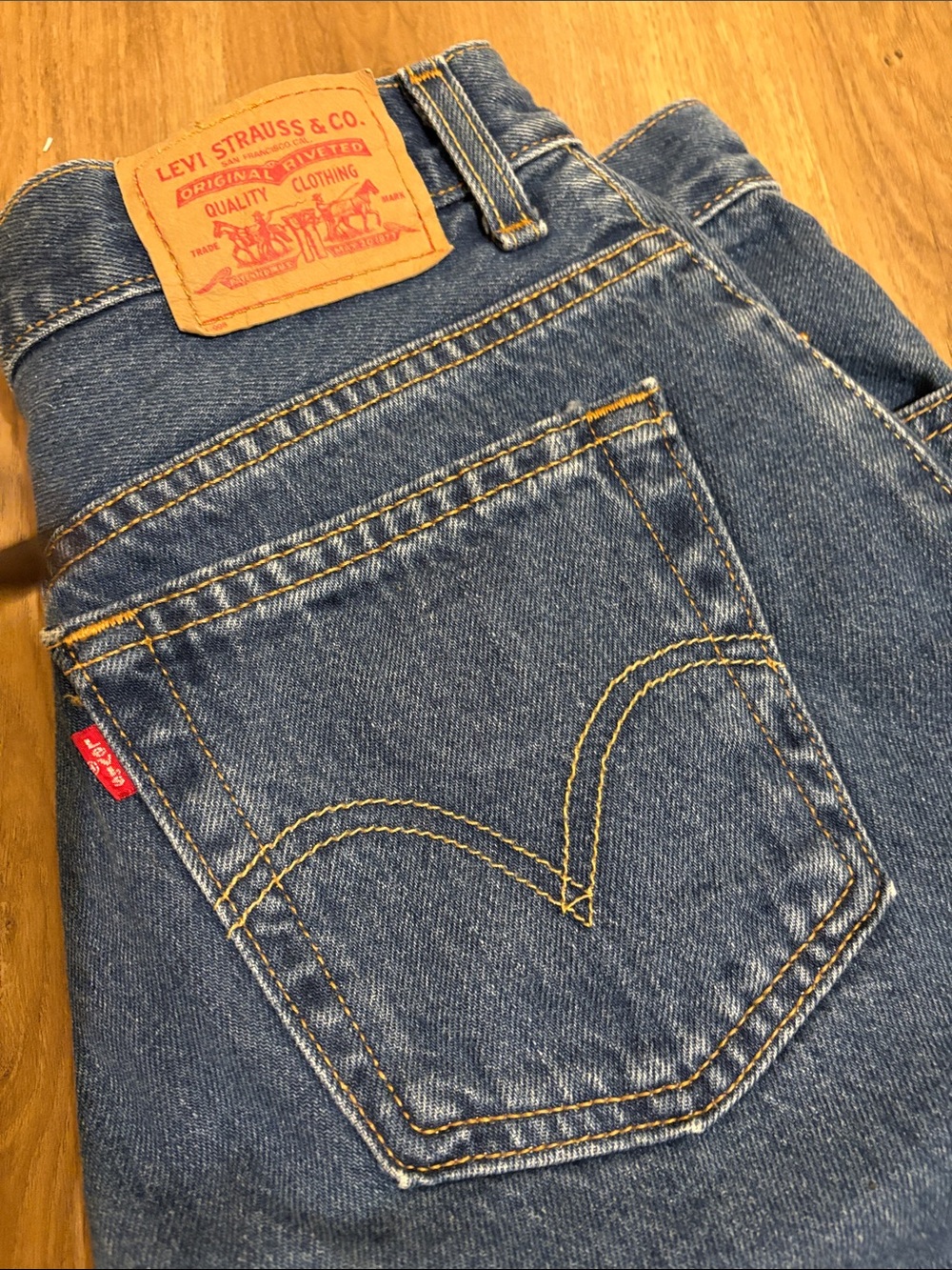 Ladies Classic Shorts misses sz 10